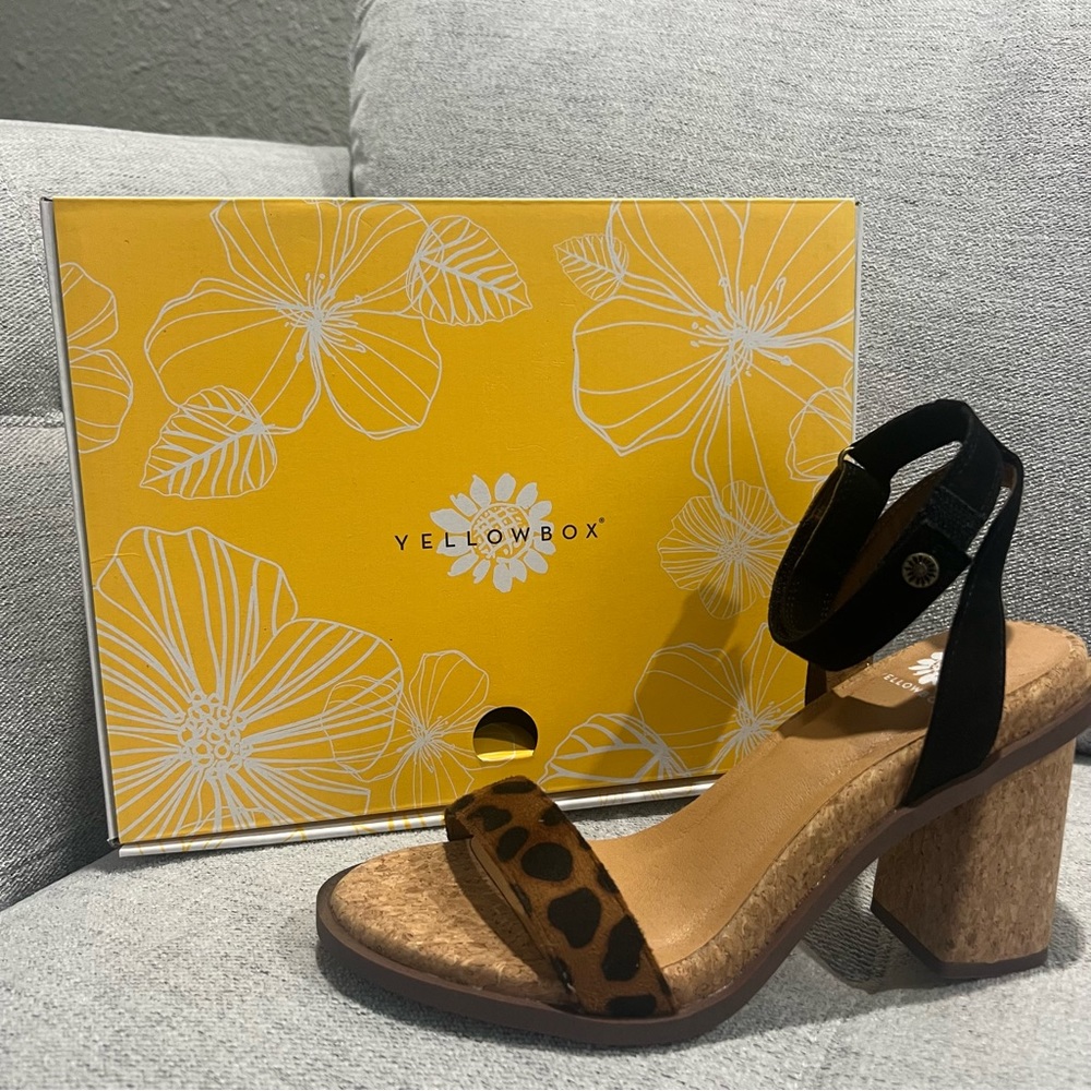 Yellow Box Shoes Sandals Heels Caikos Black Leopard size 8.5